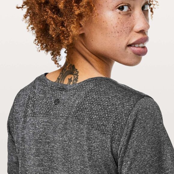 Lululemon Wait For Nothing Short Sleeve | Size 6 | NWOT - Picture 2 of 8